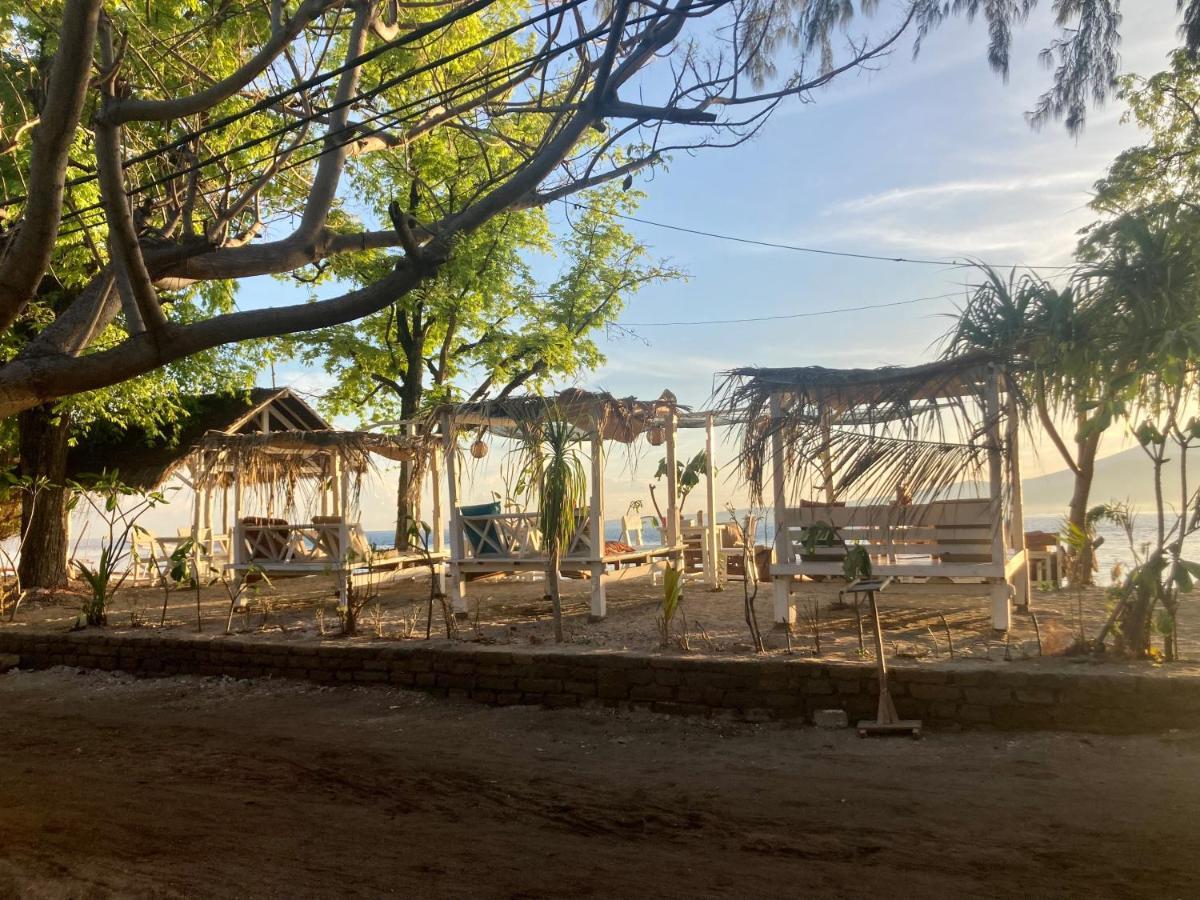 Gili Air Santay Bungalows Dış mekan fotoğraf