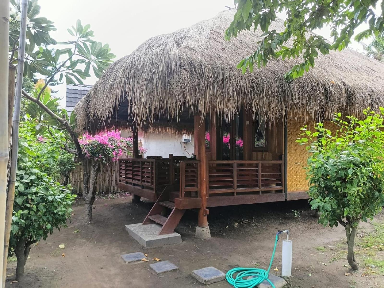 Gili Air Santay Bungalows Dış mekan fotoğraf